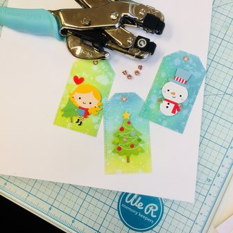 We R Memory Keepers - Crop-A-Dile Hole Punch &amp; Eyelet Setter: Aqua