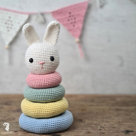 Hardicraft Crochet Kit: Stacking Bunny