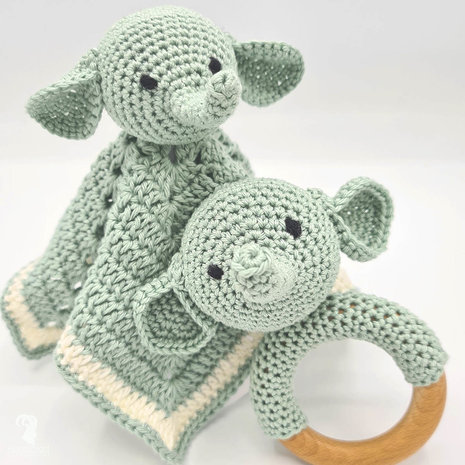 Crochet Kit Rattle Elephant