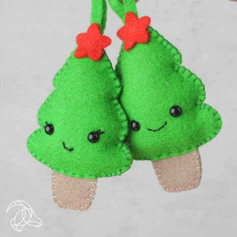 Hardicraft Wool Felt Ornaments: Christmas Trees