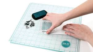 We R Memory Keepers - precision glass cutting mat